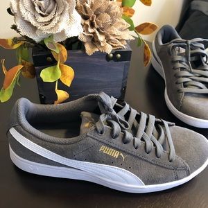 Women’s Puma Athletic Shoes — grey and white